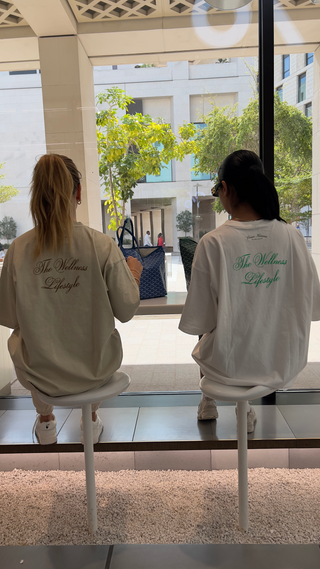 "THE WELLNESS LIFESTYLE" BEIGE OVERSIZED T-SHIRT