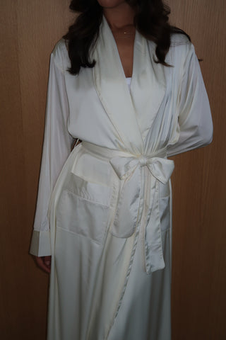 IVORY SILKY ROBE