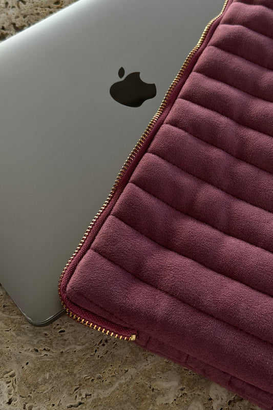 “PLUM" SUEDE LAPTOP CASE