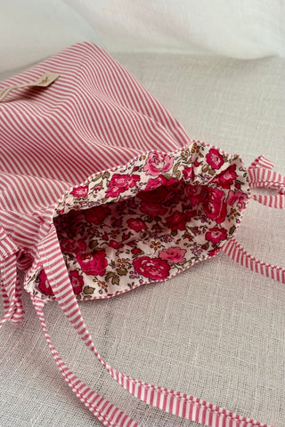 COTTON CANDY GIVEAWAY POUCH