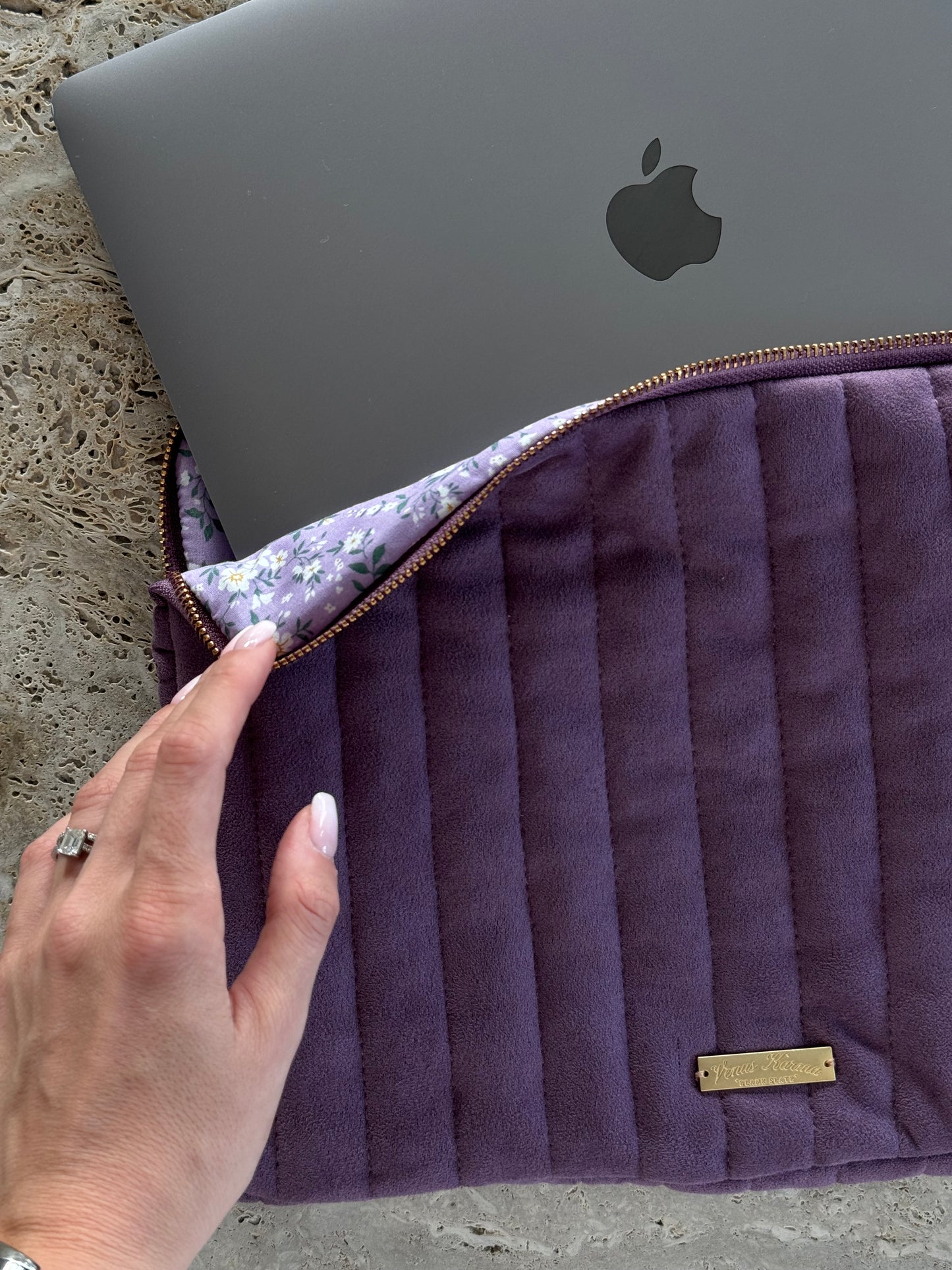 “LAVENDER" SUEDE LAPTOP CASE