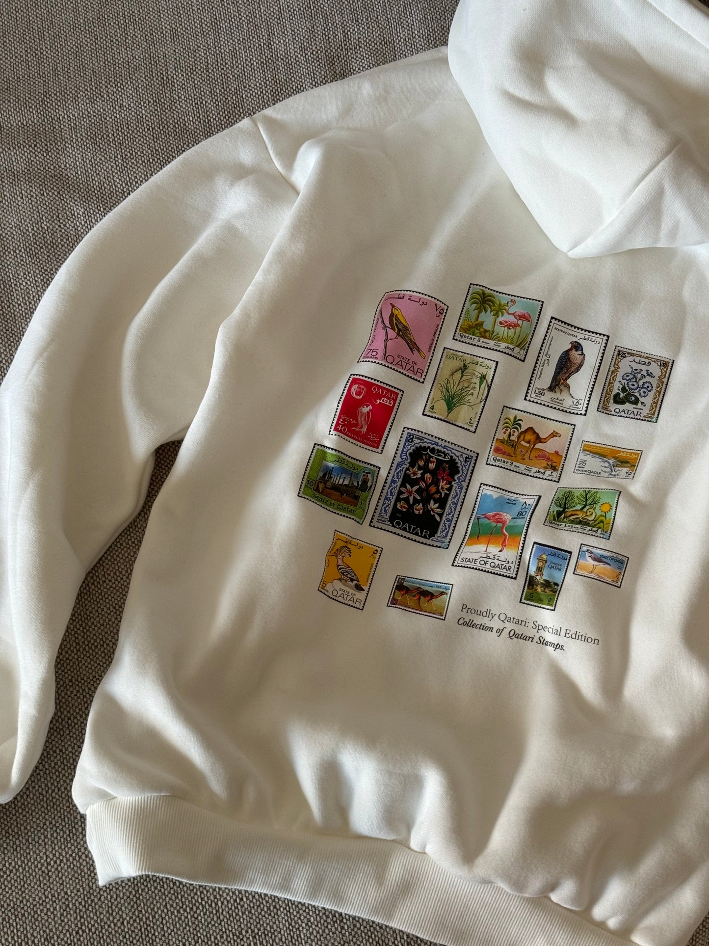 "TIMELESS STAMPS" WHITE HOODIE