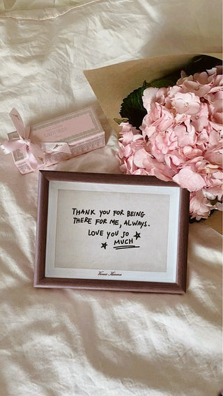 “MAKE YOUR OWN” FRAME