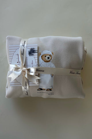 EMIRATI ICONIC TEDDY BEAR HOODIE