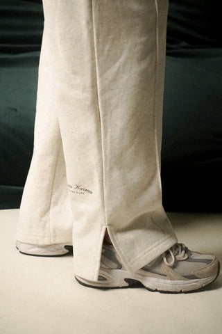 LIGHT GREY STRAIGHT SWEATPANTS