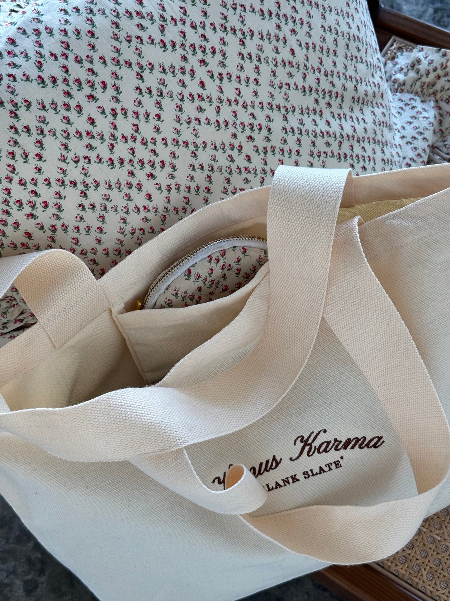 "BOW OF PRIDE" CREAM CANVA TOTE BAG