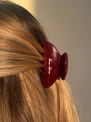 AMORE HAIR CLIP Venus Karma