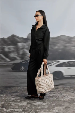 BLACK SET Venus Karma