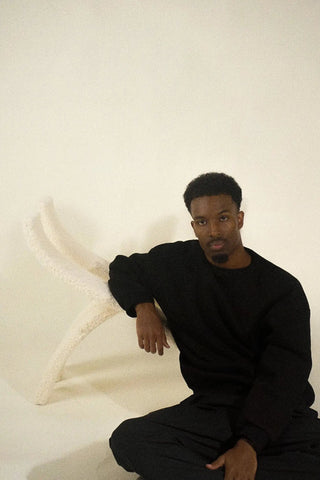 BLACK SWEATSHIRT Venus Karma