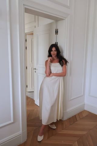 Butter Sleeping Gown worn, one-size fit