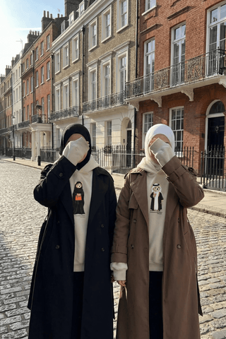 ICONIC TEDDY GIRL ABAYA OFF-WHITE HOODIE Venus Karma