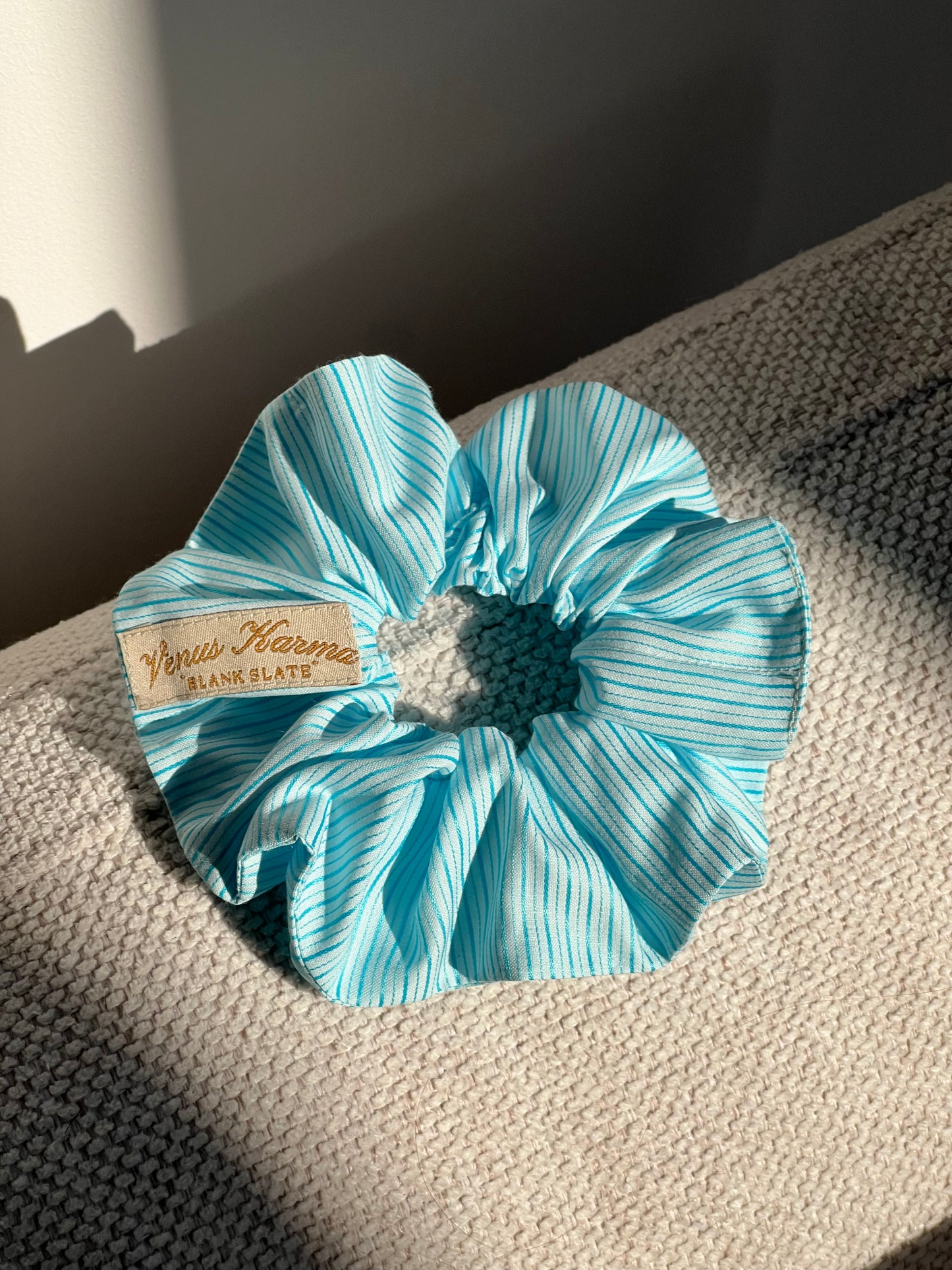 “LA MAR" SCRUNCHIE