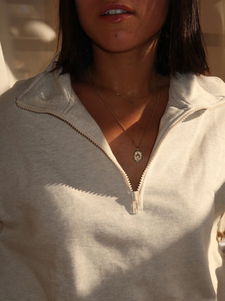 LIGHT GRAY HALF ZIP SWEATSHIRT