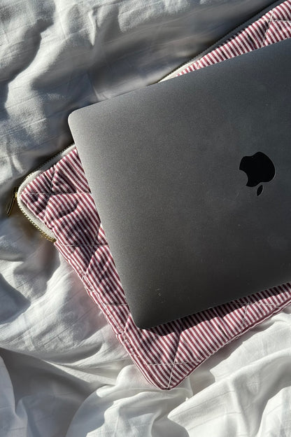 “BORDEAUX" LAPTOP CASE