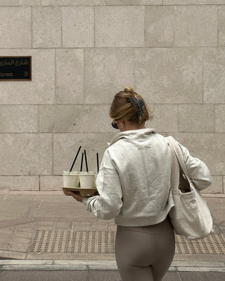 LIGHT GRAY HALF ZIP SWEATSHIRT