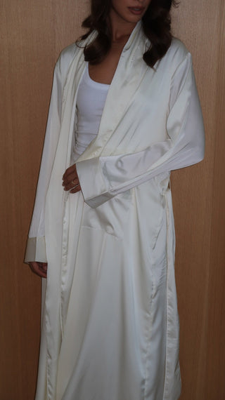 IVORY SILKY ROBE - Venus Karma