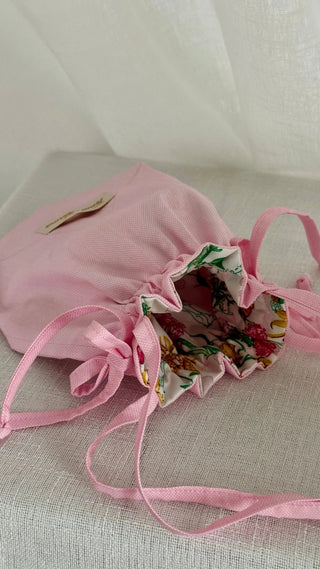 LULU GIVEAWAY POUCH Venus Karma