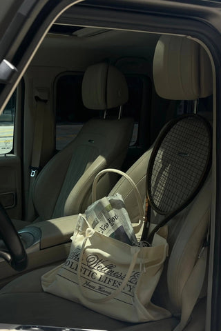 "THE WELLNESS ERA" CREAM TOTE BAG Venus Karma