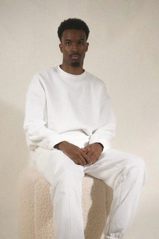 WHITE SWEATSHIRT Venus Karma
