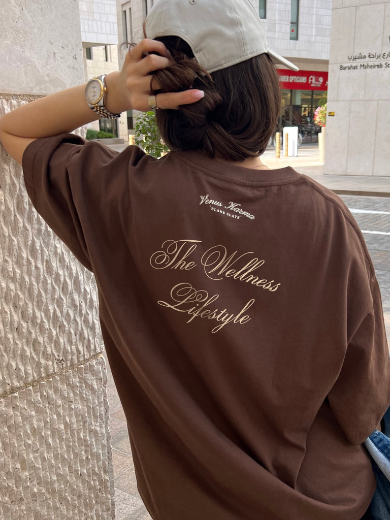 "THE WELLNESS LIFESTYLE" BROWN OVERSIZED T-SHIRT