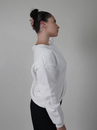WHITE SWEATSHIRT Venus Karma